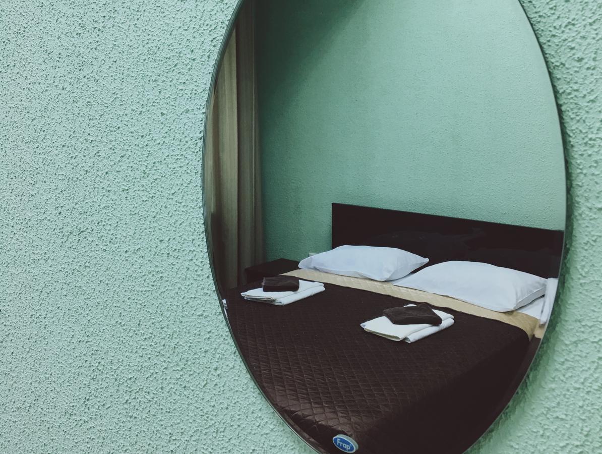 Hostel On Komsomolskaya Sochi Luaran gambar