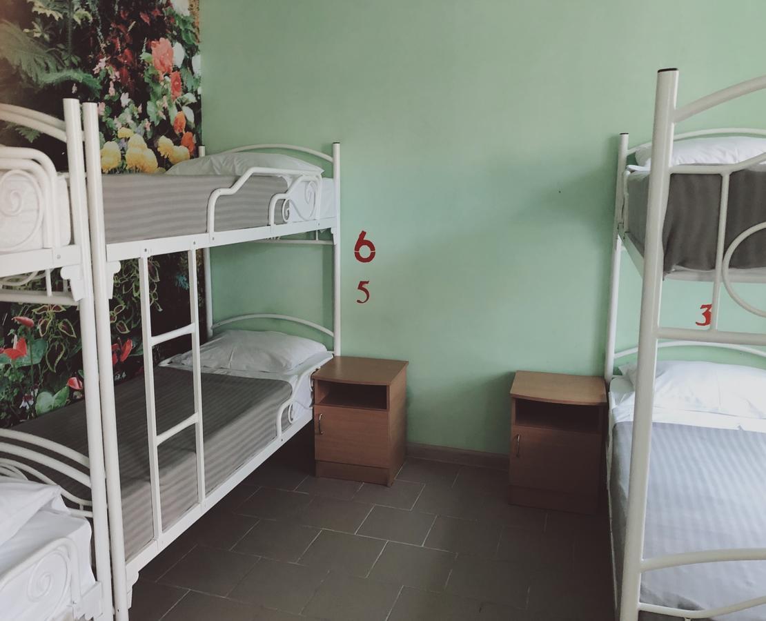 Hostel On Komsomolskaya Sochi Luaran gambar